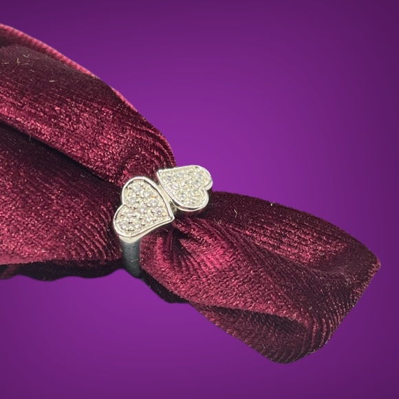 Diamond Hearts Ring - Picture 2 of 9